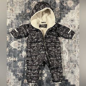 Eddie Bauer Gray & Cream Infant Down Puffer Snowsuit Unisex Baby Size 6M